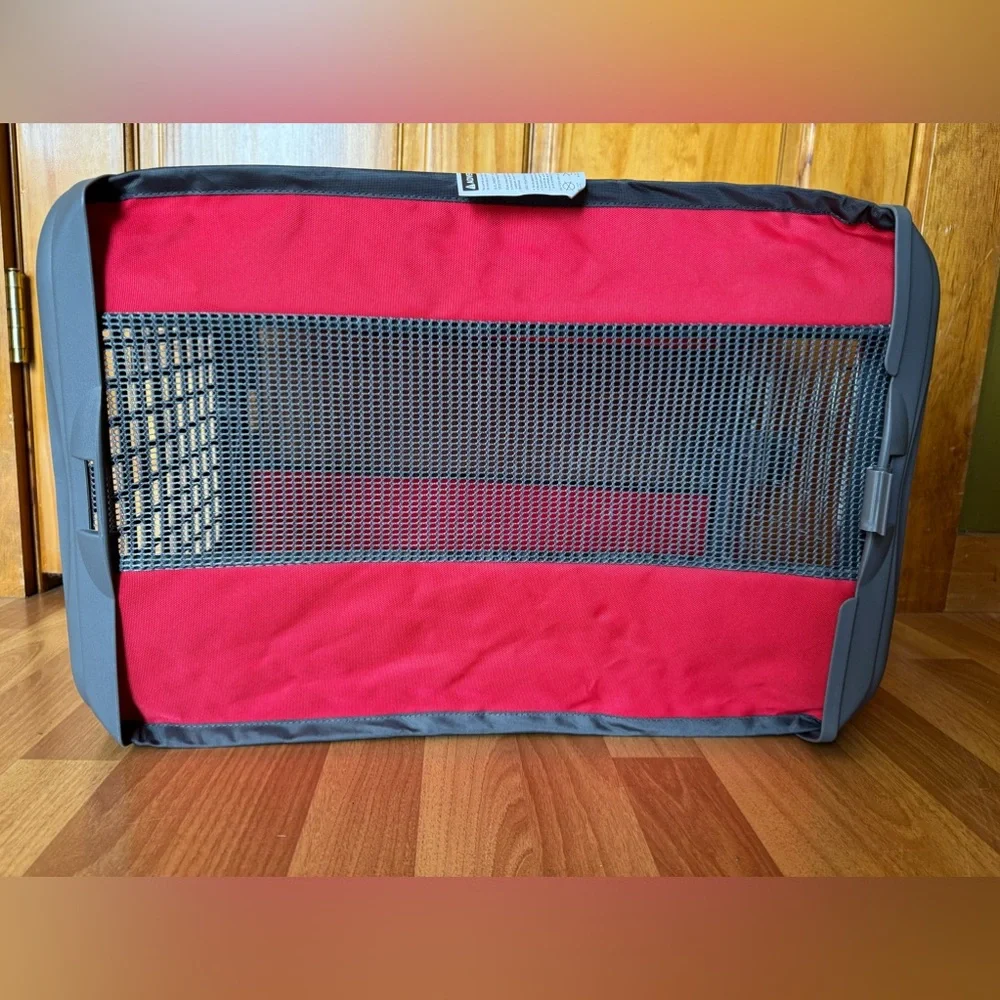 Sport Pet Pop-up Crate